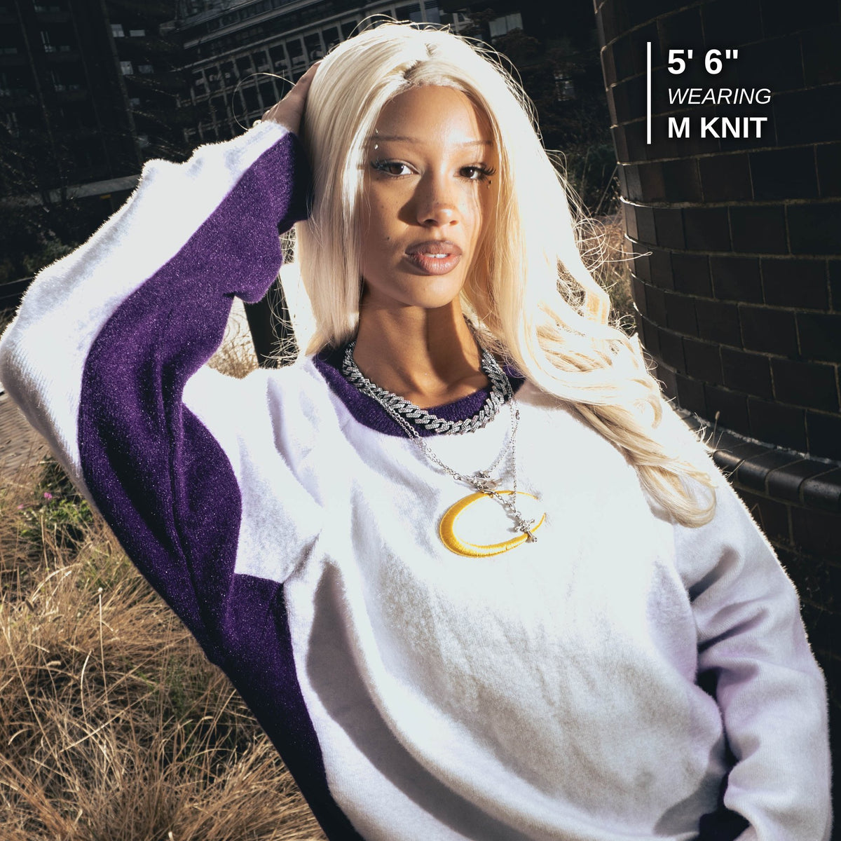 Size and fit reference - 5' 6" model wearing M knit