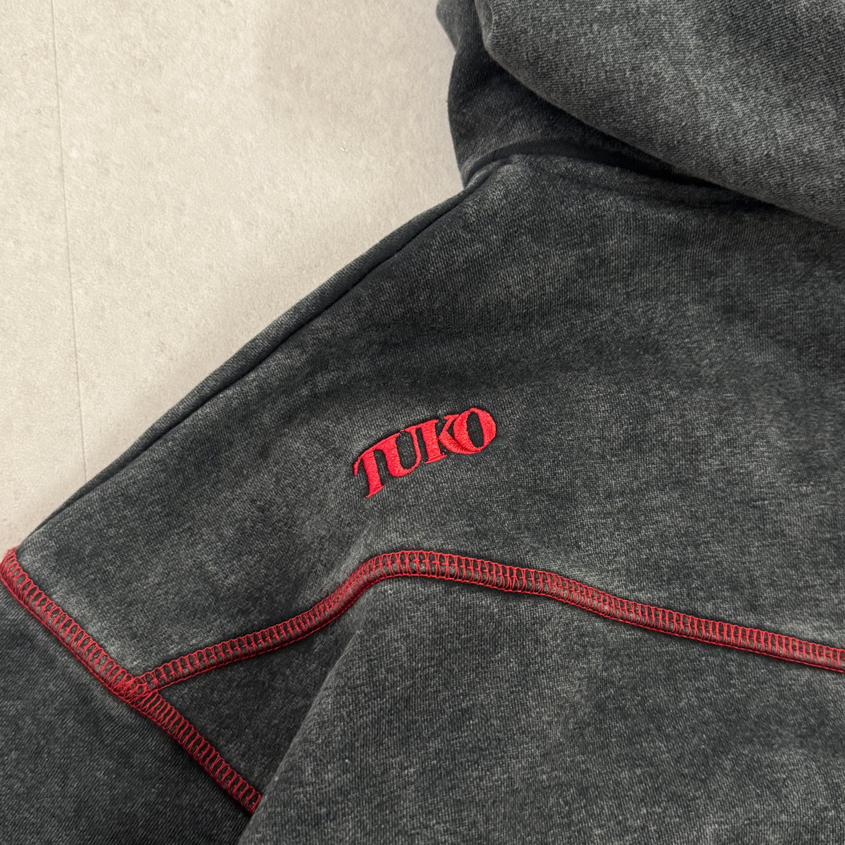 'DYNAMIGHT' High-Neck Hoodie - red TUKO embroidery and contrast stitching